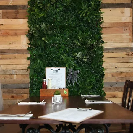 Мініготель The Moseley Arms 3*